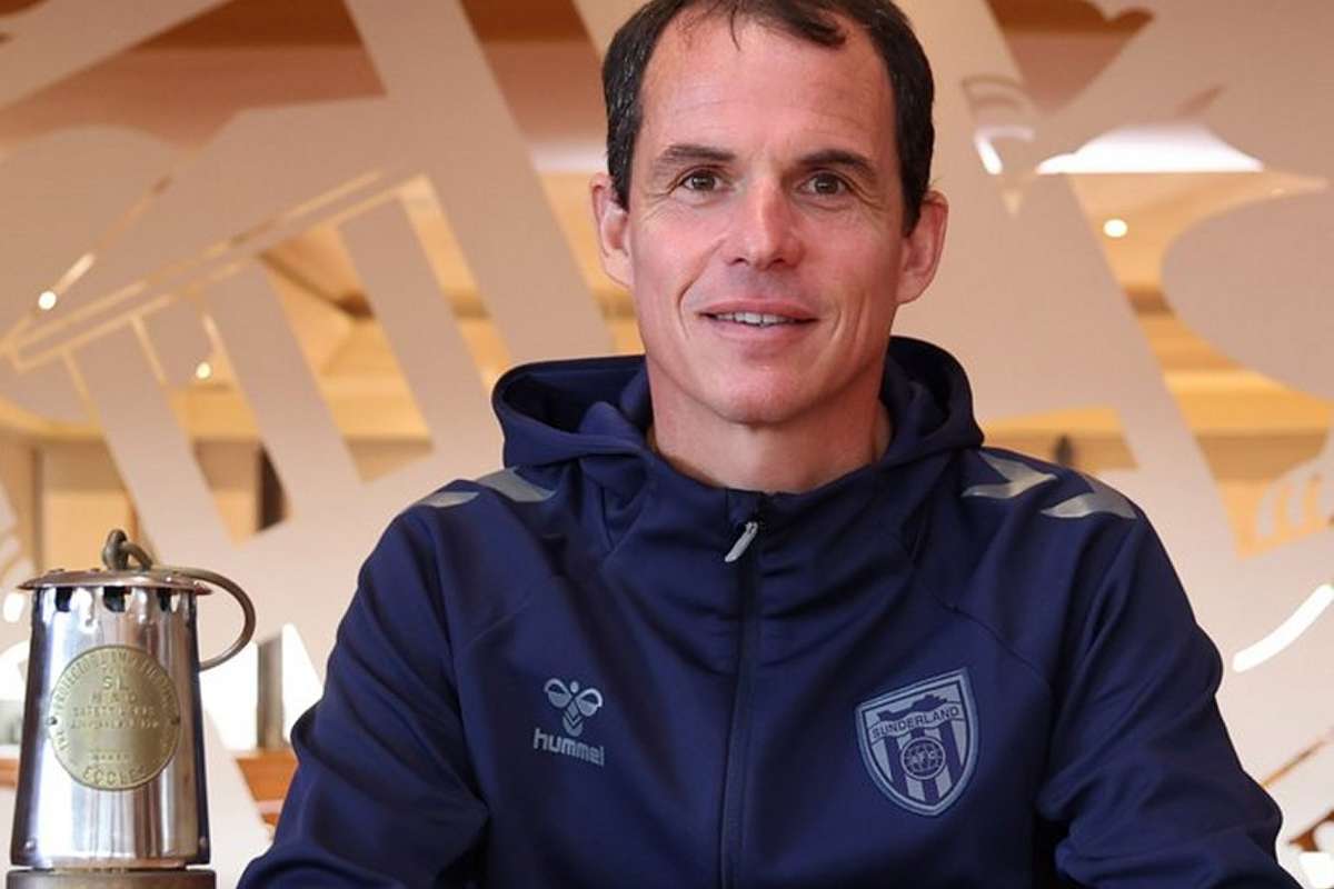 Le Bris happy with win against Bournemouth: This Sunderland team are never beaten