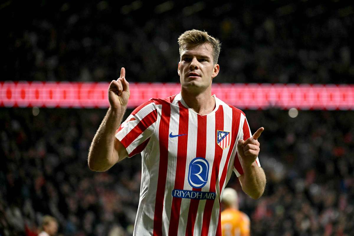 Sorloth strikes twice as Atletico Madrid beat Oviedo to keep heat on top two