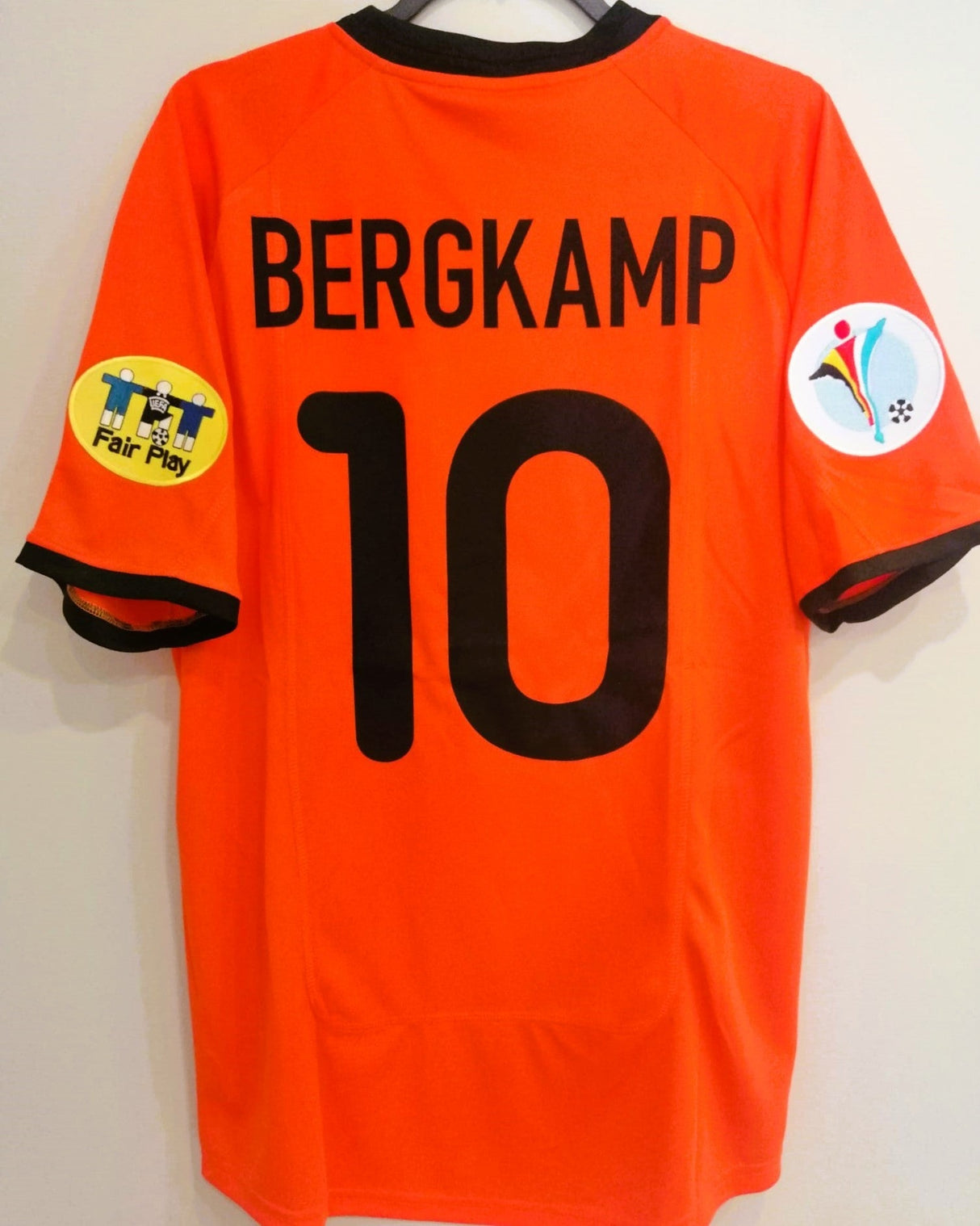 BERGKAMP DENNIS 2000-01 (Neth)