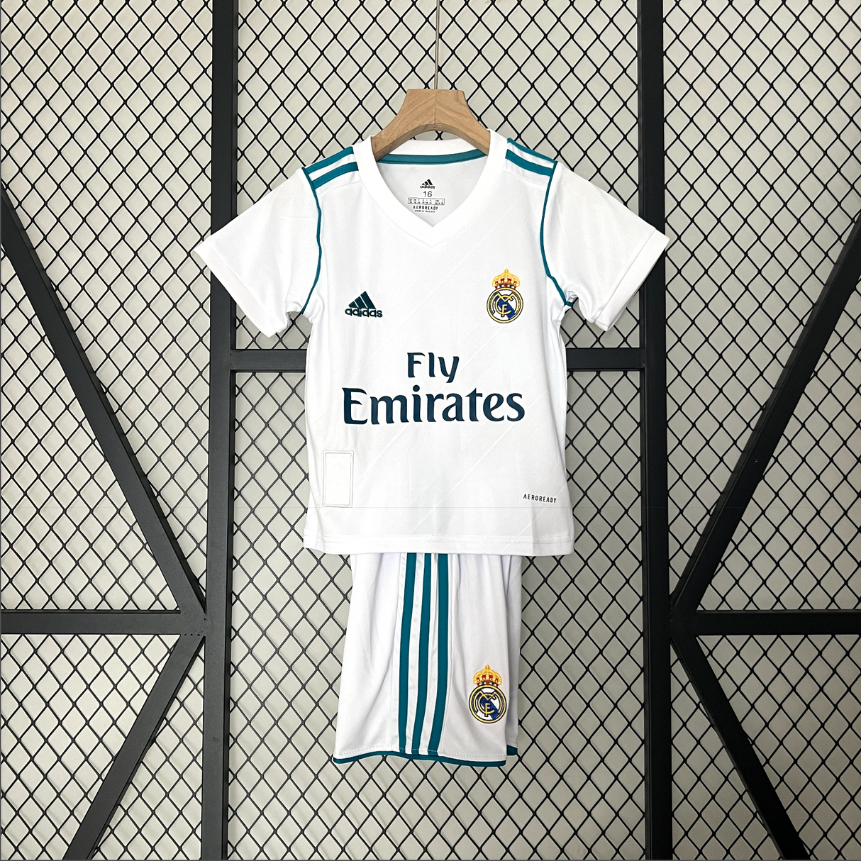REAL MADRID kid kit