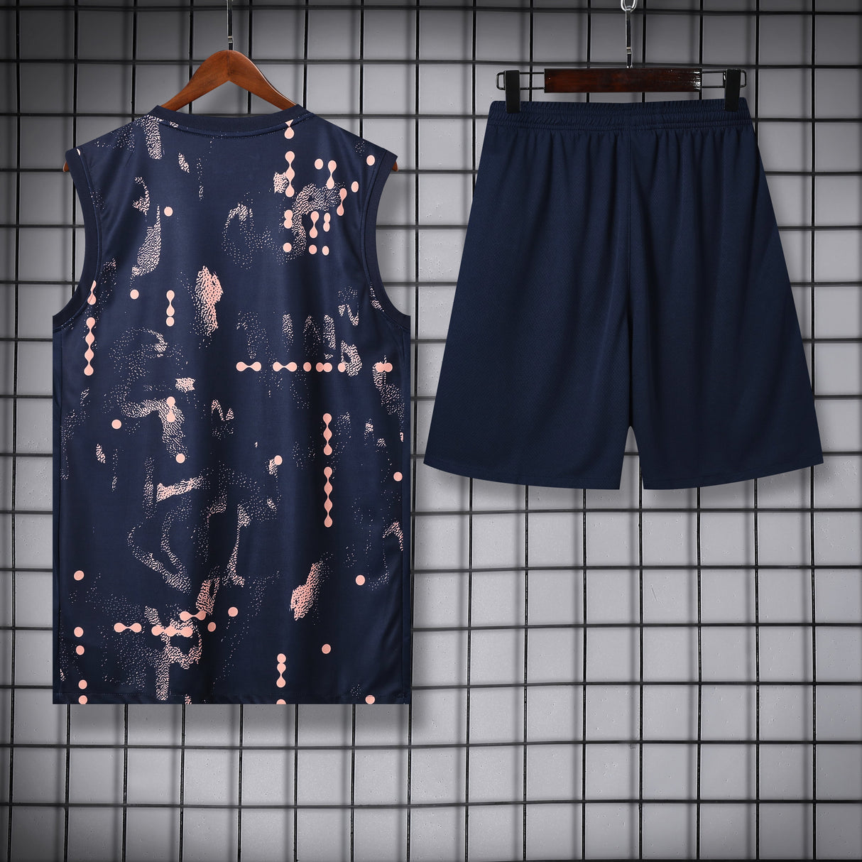 TANK TOP + SHORTS CHELSEA